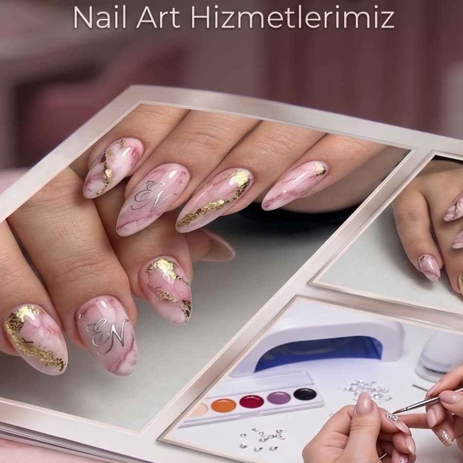 EN Beauty Studio'da yapılmış mermer efektli ve altın varaklı nail art çalışmaları